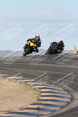 media/Nov-16-2025-Race Pace (Sun) [[8c5fa54630]]/Verified Riders/1-Turns 9 and 10 (925am)/